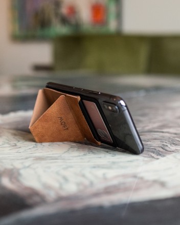 MOFT X - клейка підставка для телефону, коричнева